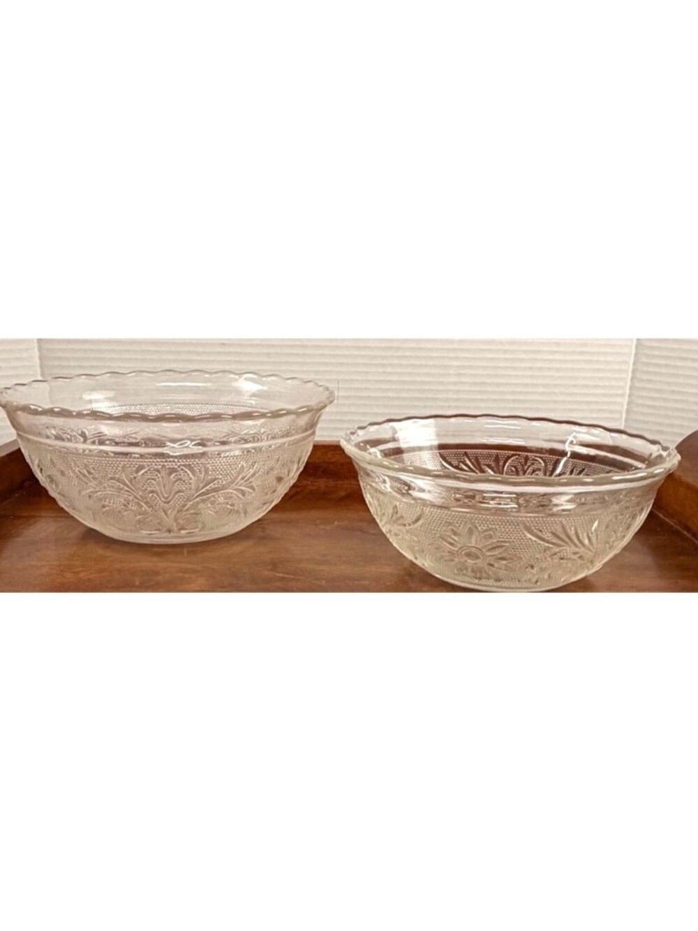 Vintage Anchor Hocking Sandwich Pattern Clear Glass Scalloped Serving Bowls - Se